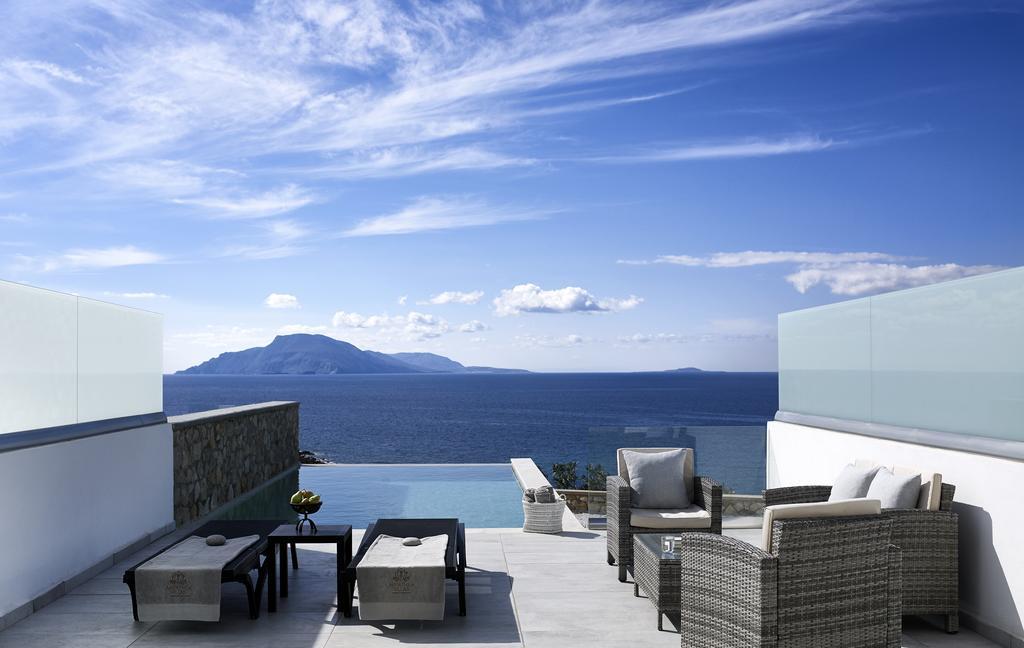 Arpathea Villas 弗伊尼基昂 外观 照片
